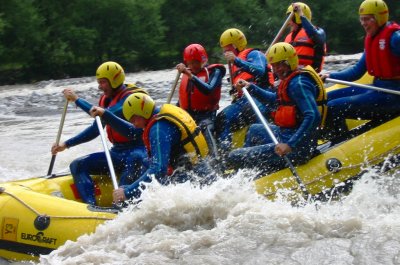 rafting8_gross.jpg rafting8_gross.jpg